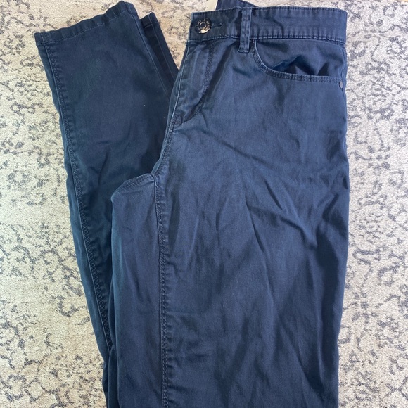 REITMANS DARK BLUE JEANS - Picture 1 of 5